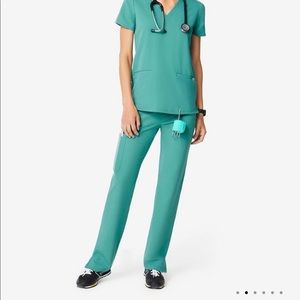 FIGS Kade Pant in Marine - Size XS/Regular